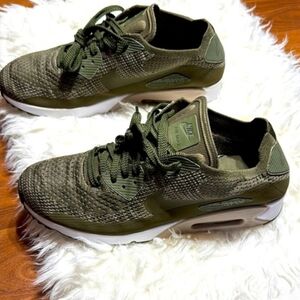 Nike Air Max 90 Ultra 2.0 Flyknit